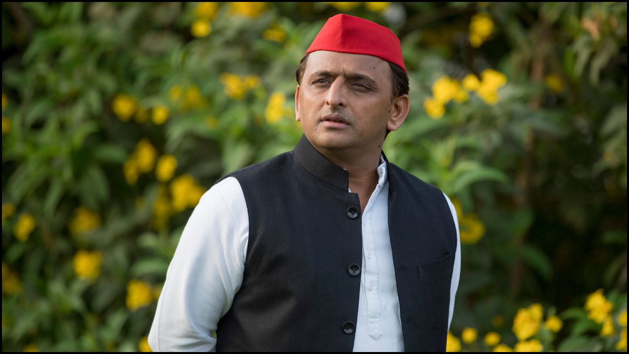 UP News: कानपुर की बेटी की मौत से गरम हुआ यूपी का स्वास्थ्य मुद्दा, अखिलेश ने योगी सरकार को घेरा